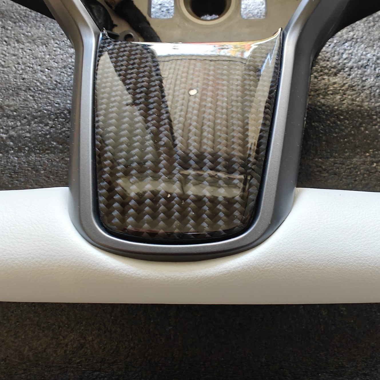 Tesla Model 3 / Y Yoke Steering Wheel Real Carbon Fiber Style B