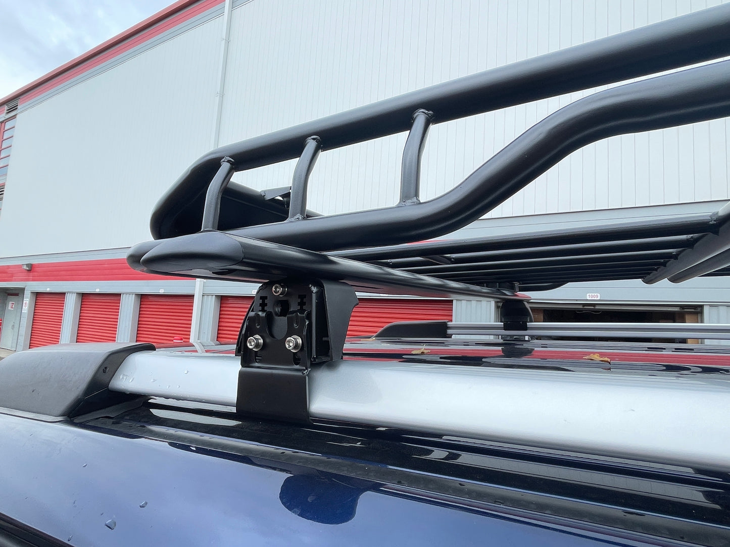 Roah Trip Heavy Duty High Quality Crossbar FLUSH / RAISED Roof Rack Crossbars Full Set