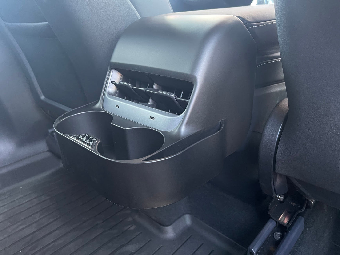 Model 3 Y Rear Air outlet Cup Holder Storage box