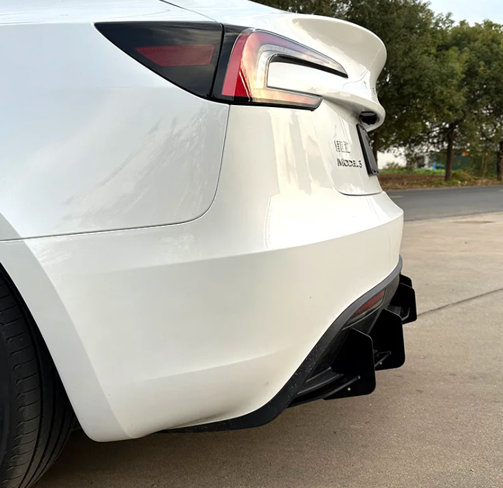 Tesla Model 3 2024+ Rear Bumper Lip Mod Diffuser Spoiler