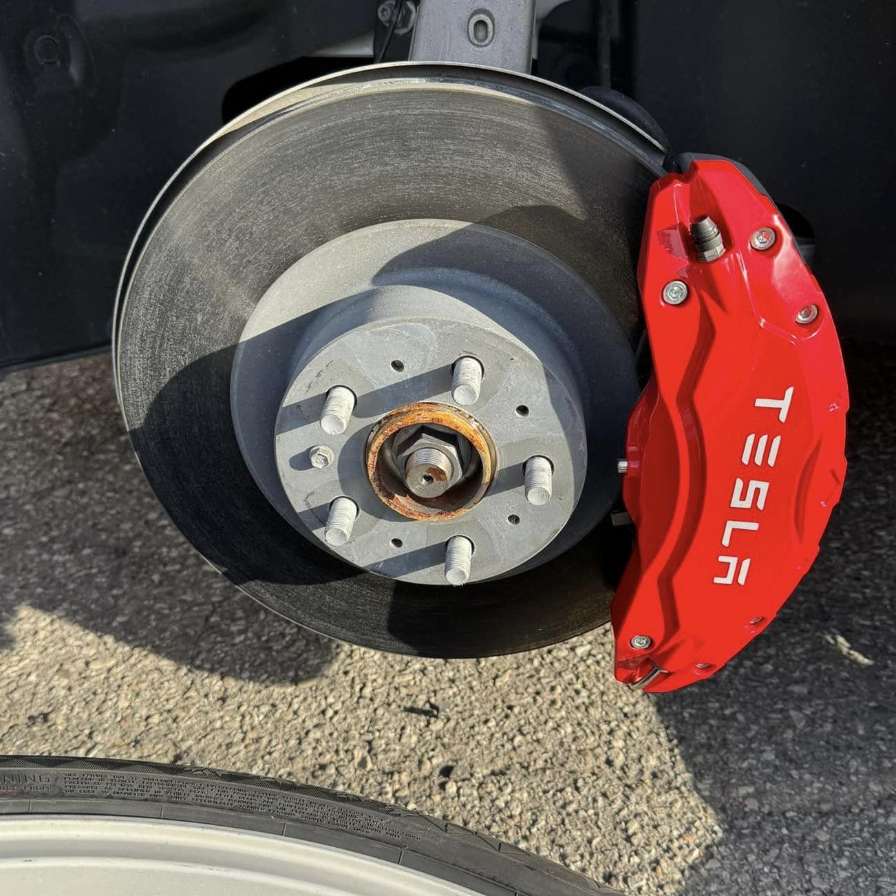 Tesla Model Y Brake Caliper Aluminum Cover Red