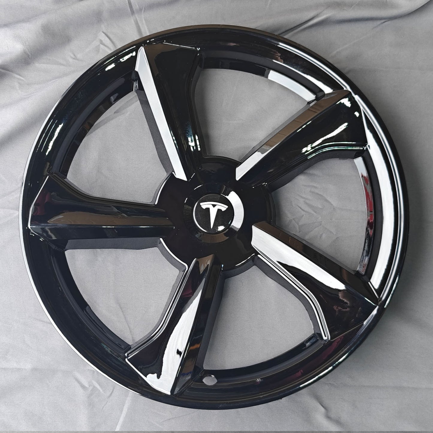 Tesla Model Y Juniper 19 inch Crossflow Rim  Wheels Cover
