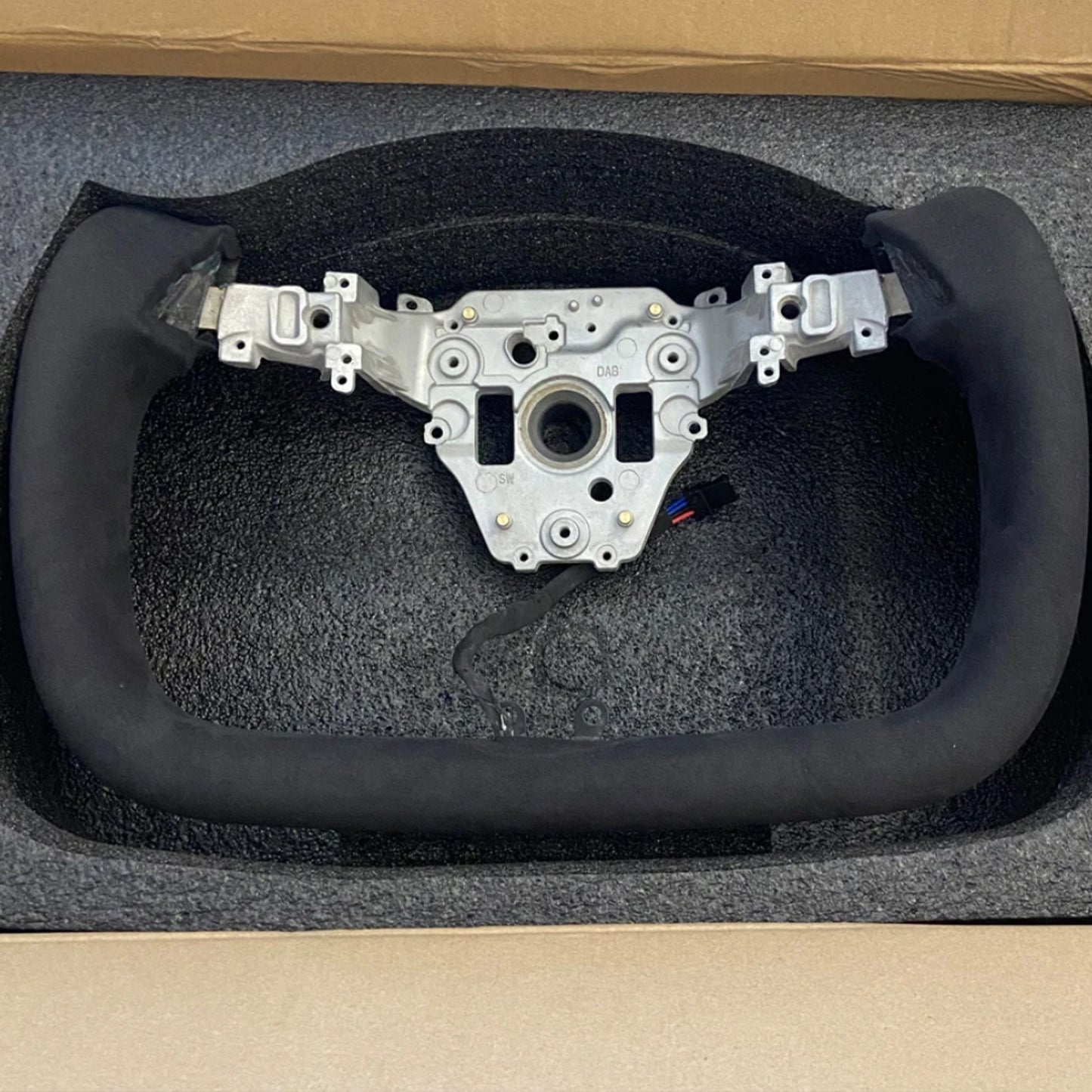 Tesla Model 3  Model Y Yoke Steering Wheel with installtion