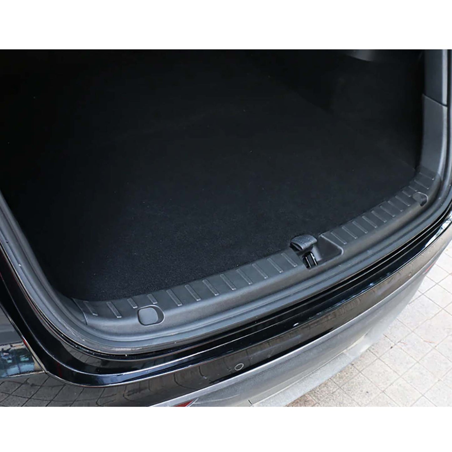Model Y Juniper 2025+ Trunk Threshold Strip TPE Anti Scratch Protection Lid