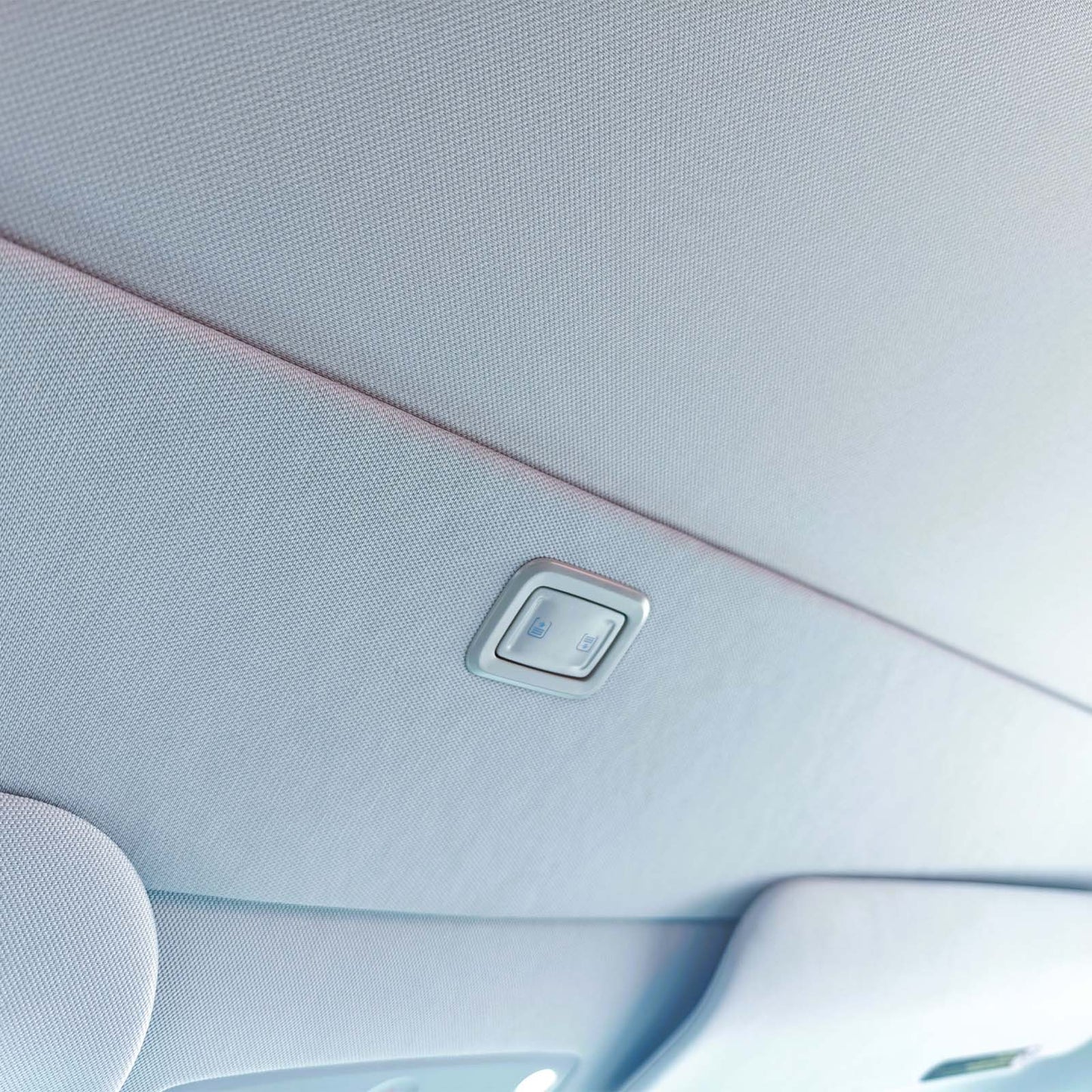 Tesla Model Y Voice Control Electric sunshade With Ambient Lights