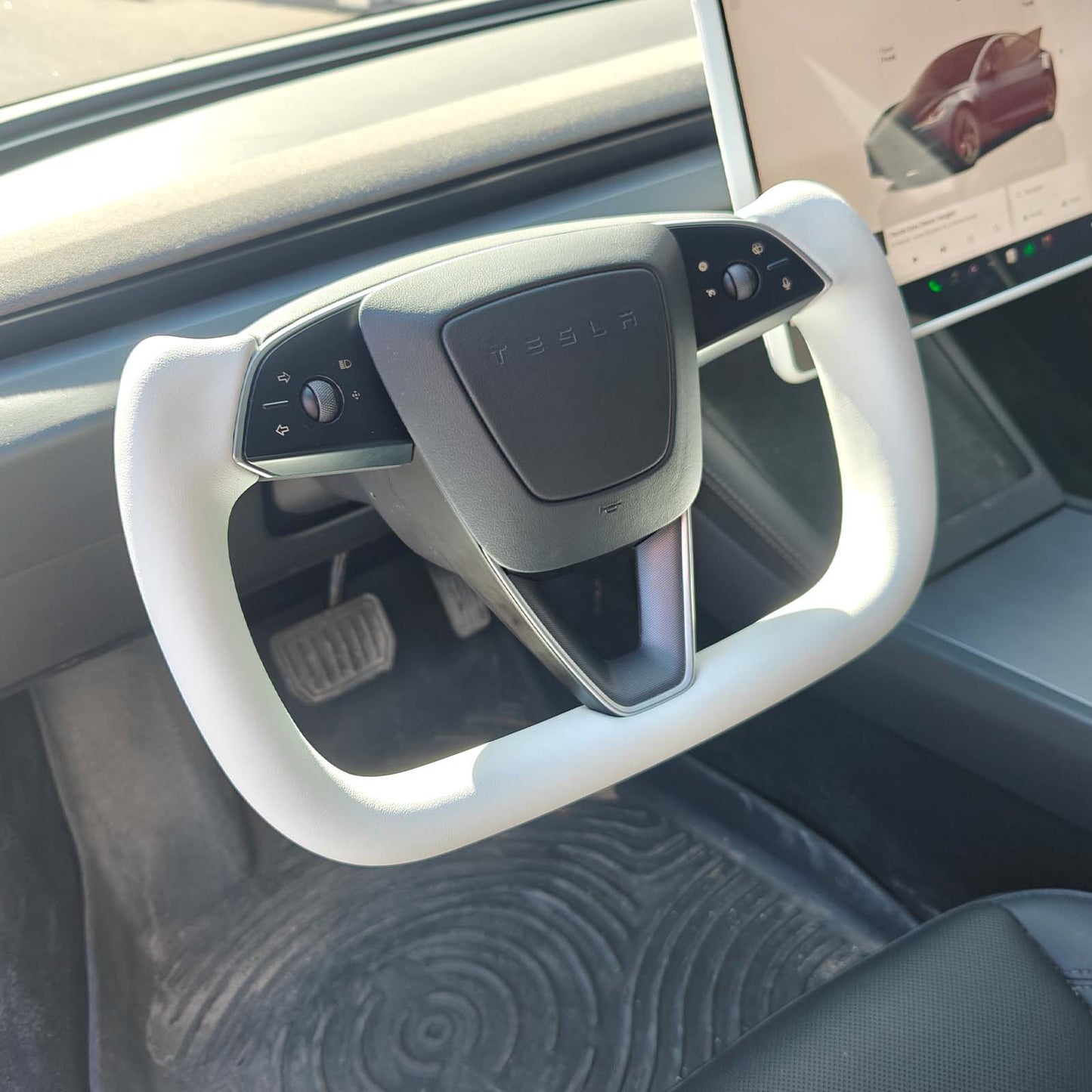 Tesla Model 3  Model Y Yoke Steering Wheel with installtion