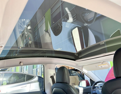 Model Y Retractable Glass Roof Sunshade